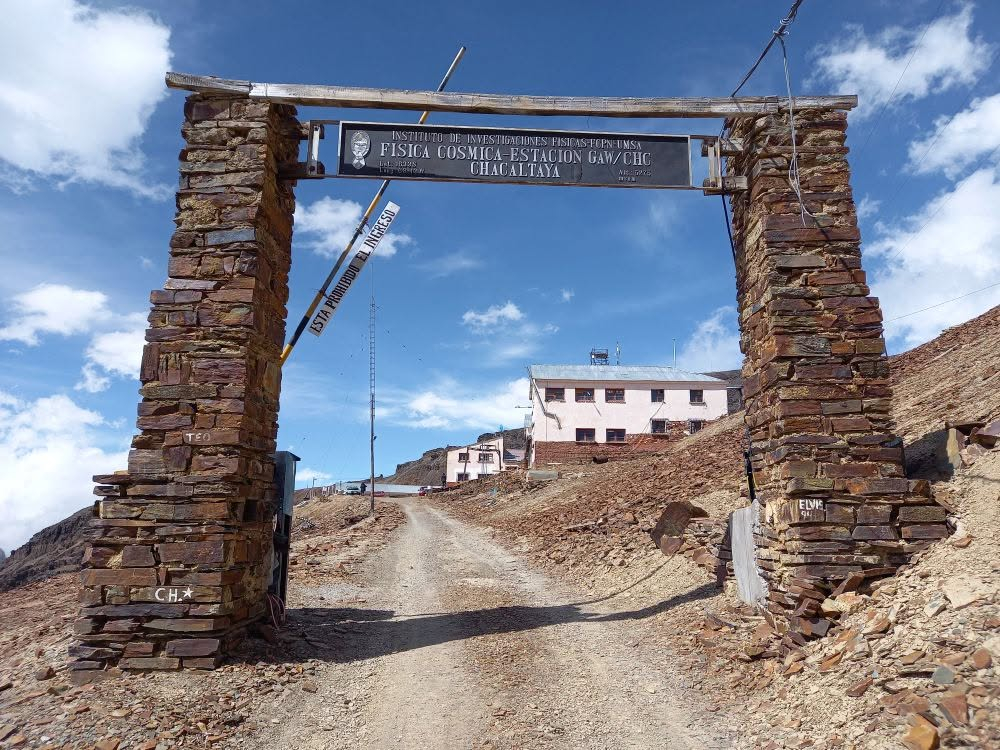 Chacaltaya atmospheric observatory